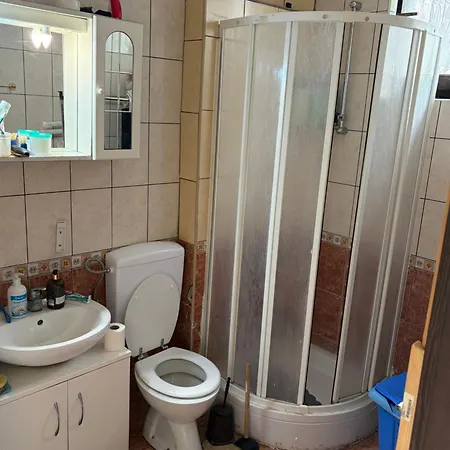 Luka Mira Apartamento